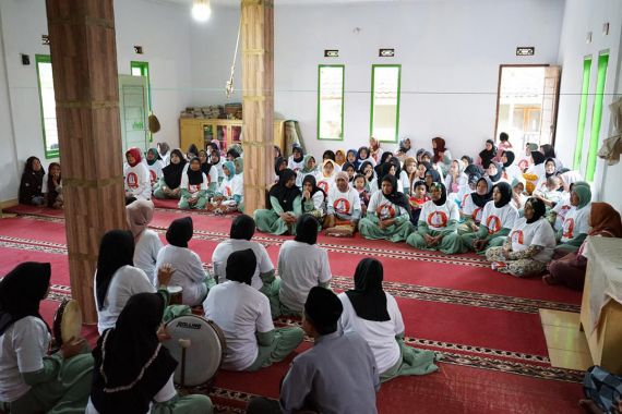 Begini Cara Relawan Puan Bandung Barat Menyemarakkan Ramadan - JPNN.COM