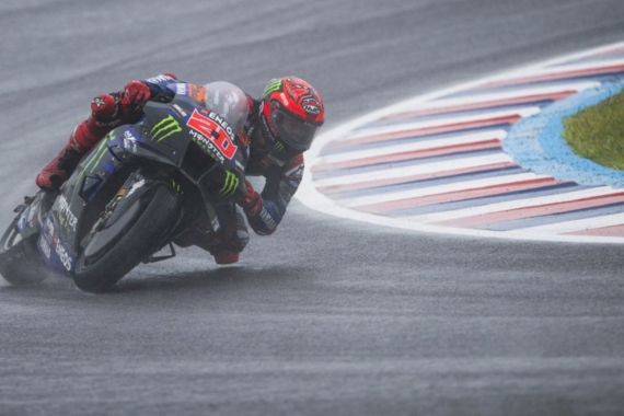 Disenggol Nakagami, Fabio Quartararo: Dia Merusak Balapan Saya! - JPNN.COM