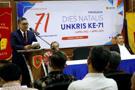 Orasi di Unkris, Hasto Minta Kampus Berperan Memajukan Indonesia - JPNN.COM