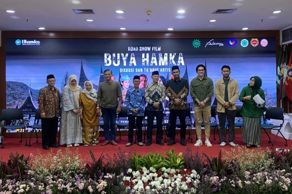 Vino G Bastian Tersanjung Film Buya Hamka Dapat Dukungan PP Muhammadiyah dan UHAMKA - JPNN.COM