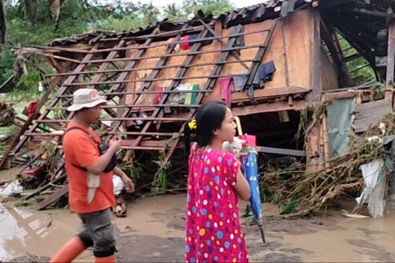 Banjir Bandang di Sumbawa, Rumah di 3 Kecamatan Hancur - JPNN.COM