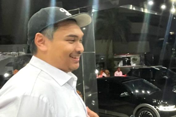 Topi Sporty Dito Ariotedjo Jadi Filosofi Baru Kemenpora? - JPNN.COM