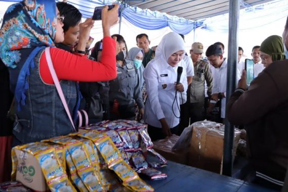 Wakil Wali Kota Palembang Pastikan Produk yang Dijual di Bazar Ramadan Aman - JPNN.COM