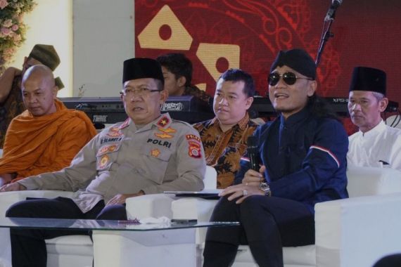 Gus Miftah Kembali Gelar Buka Puasa Bersama dengan Tokoh Lintas Agama, Ada Orang Penting - JPNN.COM