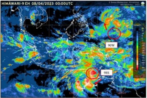 BMKG Pantau Bibit Siklon Tropis 98S, Wilayah dalam Daftar Ini Wajib Waspada! - JPNN.COM