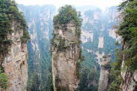 4 Warga Bunuh Diri Bareng di Gunung Avatar, China Geger! - JPNN.COM