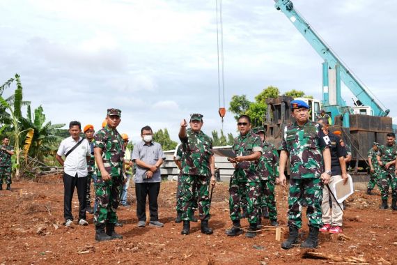 Panglima TNI Tinjau Lokasi Pembangunan Rusun untuk Prajurit - JPNN.COM