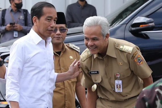 Inikah Kode Jokowi Mendukung Ganjar Pranowo? - JPNN.COM