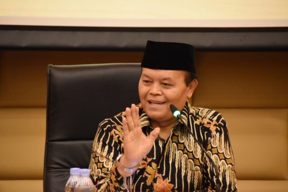 Hidayat Nur Wahid Kritik Hakim Konstitusi yang Wacanakan Sistem Pemilu Hybrid, Jleb! - JPNN.COM