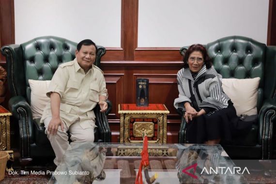 Susi Pudjiastuti Sebut Prabowo Tetap Rendah Hati - JPNN.COM