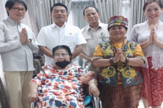 Moeldoko Center Gelar Pengobatan Nusantara Bersama Ida Dayak - JPNN.COM