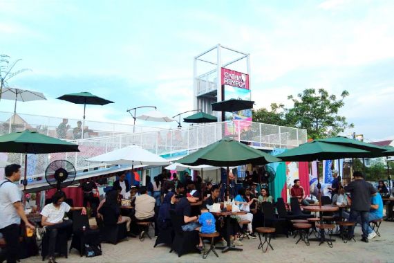 Ada Tempat Hangout Baru di Tangerang Selatan, Banyak Spot Instagramable - JPNN.COM