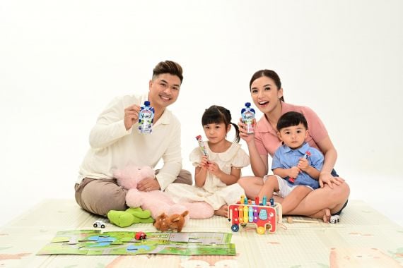 Cimory Yogurt Squeeze Hadir sebagai Solusi Ngemil Sehat untuk Pencernaan - JPNN.COM