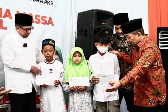 Ketua Fraksi PKS DPR: Menjelang Pemilu, Media Harus jadi Benteng Demokrasi - JPNN.COM