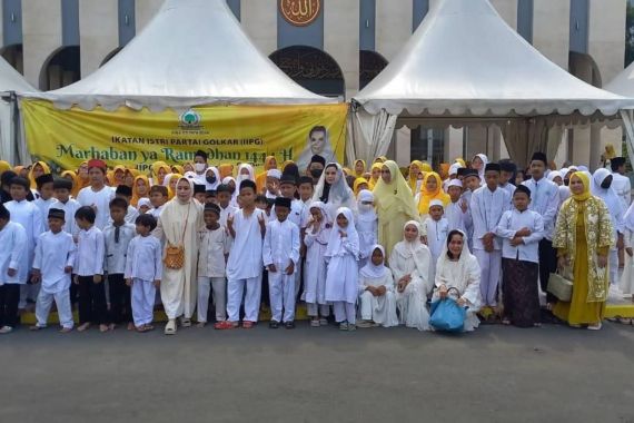 Ikatan Istri Partai Golkar Menjemput Berkah Ramadan dengan Cara Ini - JPNN.COM