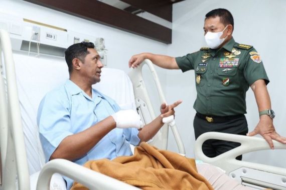 Prajurit TNI AD Gugur Diserang KKB, Jenderal Dudung: Bukti Kebiadaban Separatis Teroris - JPNN.COM