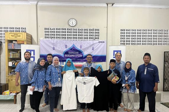 Ramadan Bersama Epson, Bagikan Santunan dan 550 Paket Sembako di 18 Panti Asuhan - JPNN.COM