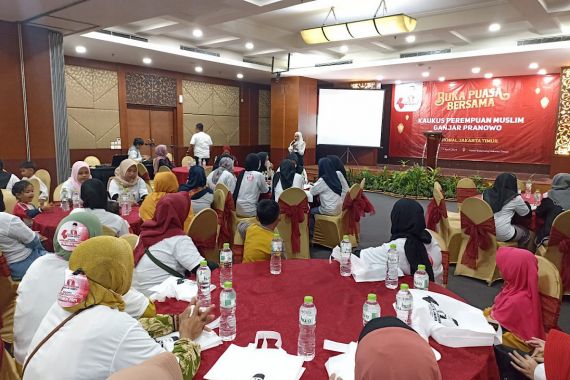 Kaukus Perempuan Muslim Jaktim Merapatkan Barisan Untuk Dukung Ganjar - JPNN.COM