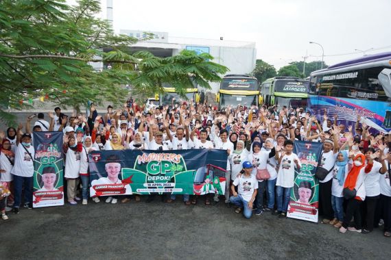 Gelar Mudik Gratis, Ratusan Masyarakat Ucapkan Terima Kasih ke Pak Ganjar - JPNN.COM