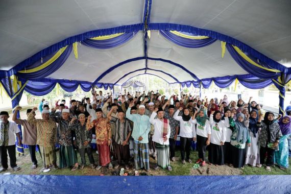 Sukarelawan Ganjar Wong Kito Dewe Tebar Kebaikan Ramadan di Ogan Komering Ilir - JPNN.COM