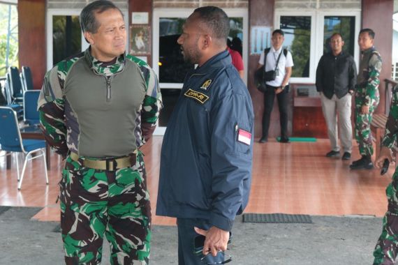 Komisi I DPR: Operasi TNI dan Polri di Nduga Harus Tepat Sasaran - JPNN.COM
