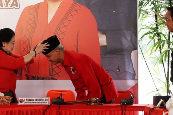 Ganjar Pranowo Resmi Diusung PDIP Jadi Capres 2024, Sahabat Ganjar Ucapkan Selamat - JPNN.COM