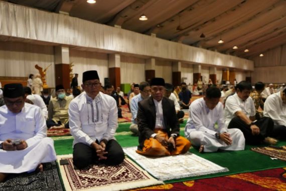Waketum PSSI Amali Pilih Salat Idulfitri Bersama Penggawa Timnas U-22 Indonesia - JPNN.COM