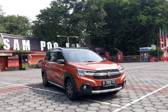 Jajal Suzuki XL7 Hingga Ratusan Kilometer, Konsumsi BBM Tembus Sebegini - JPNN.COM