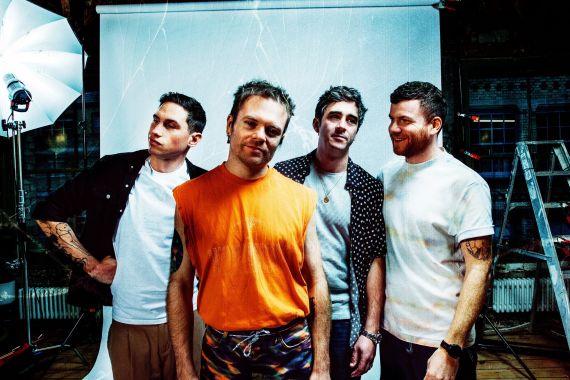 Enter Shikari Rekam Album Baru dengan Tenaga Surya - JPNN.COM