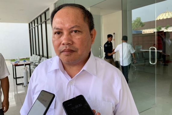 Polda Riau Jebloskan Satu Lagi Pimpinan BRK Syariah Duri ke Tahanan - JPNN.COM