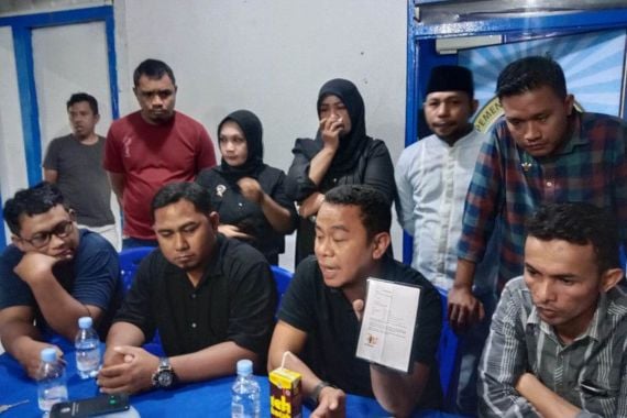 Ketua DPW PAN Maluku Utara Iskandar Idrus Mengundurkan Diri, Ini Sebabnya - JPNN.COM