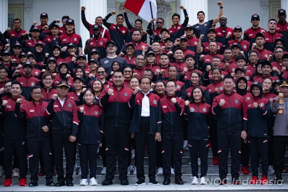 Lepas Kontingen Indonesia ke SEA Games 2023, Jokowi Berpesan Ini, Mohon Disimak - JPNN.COM