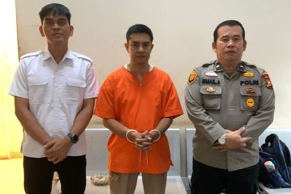 Polda Riau Jebloskan Tersangka Kasus Korupsi BRK Syariah Duri - JPNN.COM