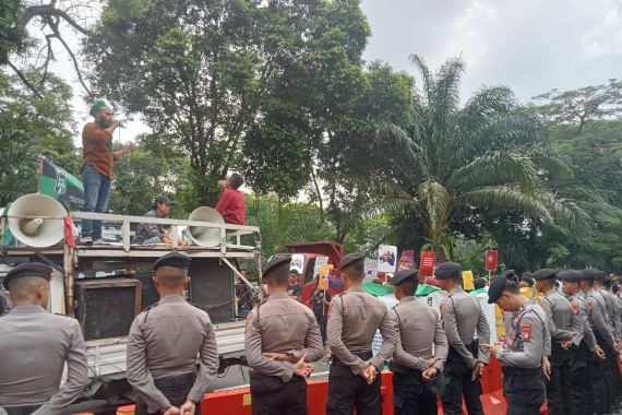 Demo Kedubes Australia Dan Selandia Baru, HMI Jakarta Tolak Intervensi Asing Di Papua - JPNN.COM