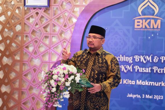 Menag Yaqut Kukuhkan Pengurus Badan Kesejahteraan Masjid Pusat - JPNN.COM