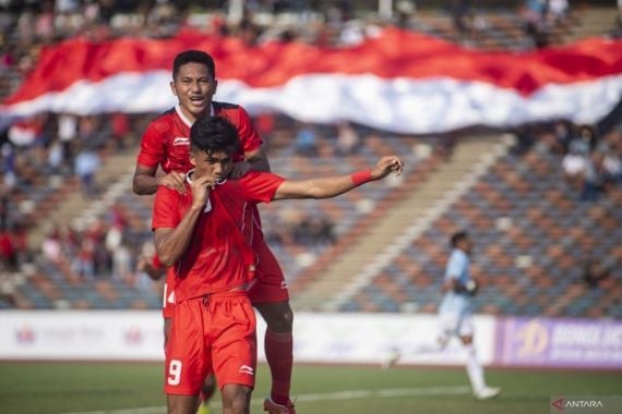 Skor Akhir Kamboja vs Myanmar 0-2, Indonesia Dipastikan Juara Grup A - JPNN.COM