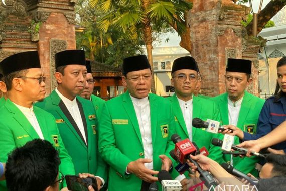 PPP Mantap Mengusung Ganjar, Konon Pak Jokowi Sampaikan Terima Kasih - JPNN.COM