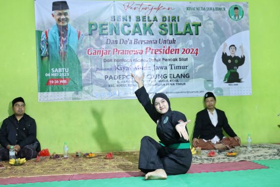 Pertunjukan Pencak Silat di Pasuruan Diharapkan Memperkuat Karakter Pemuda - JPNN.COM