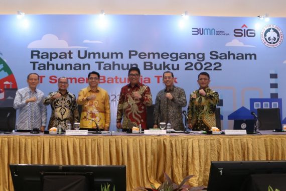 Laba Bersih Semen Baturaja Naik Capai 103% - JPNN.COM