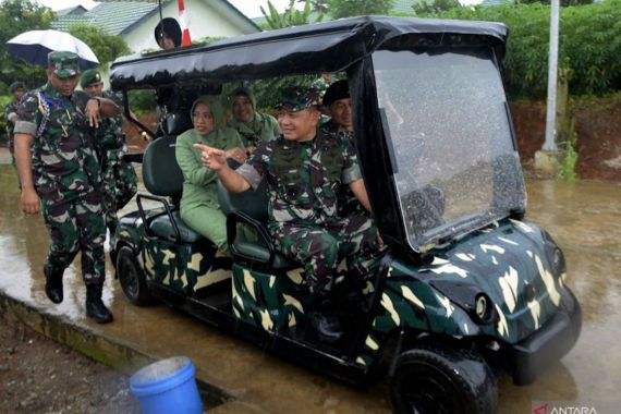 Jenderal Dudung Minta Prajurit TNI AD yang Diberangkatkan ke Papua Senantiasa Waspada - JPNN.COM