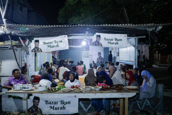 GGN Jatim Dukung Ganjar Gelar Bazar Ikan Murah di Kabupaten Lamongan - JPNN.COM