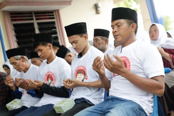 Usbat Ganjar Berikan Pelatihan Khotbah Jumat kepada Pemuda Deli Serdang - JPNN.COM