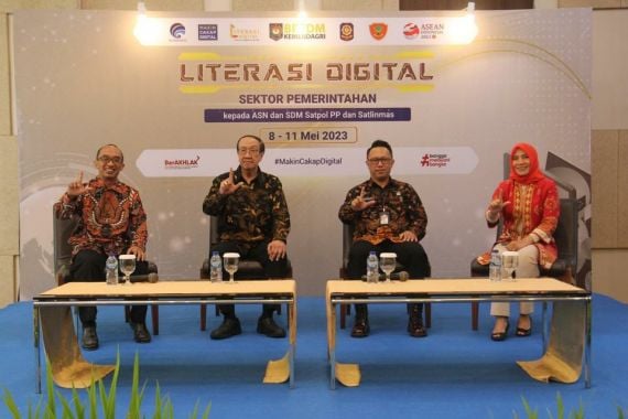 Satpol PP Sudah Melek Teknologi Digital, Inovasinya Keren-Keren - JPNN.COM