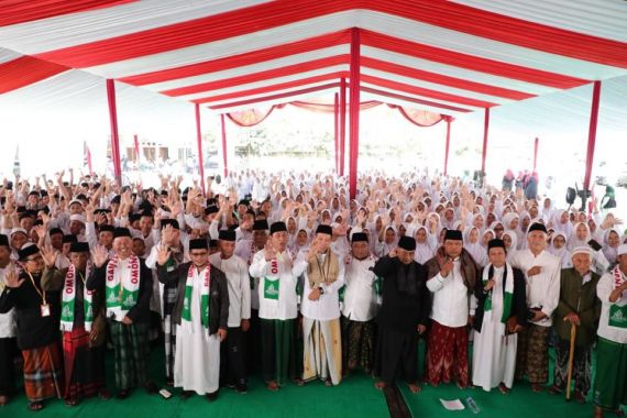 1.000 Ulama se-Priangan Timur Deklarasi Dukung Ganjar Pranowo di Pilpres 2024 - JPNN.COM