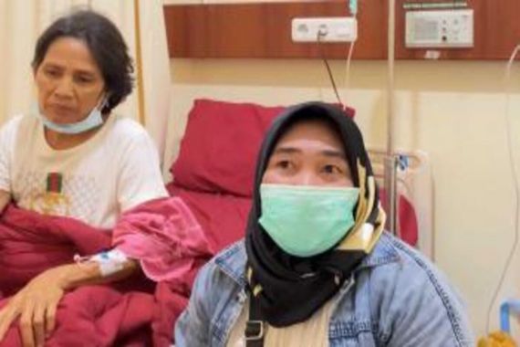 Cerita Nur yang Gunakan Inovasi BPJS Kesehatan untuk Berobat Sang Ibu, Alhamdulillah - JPNN.COM