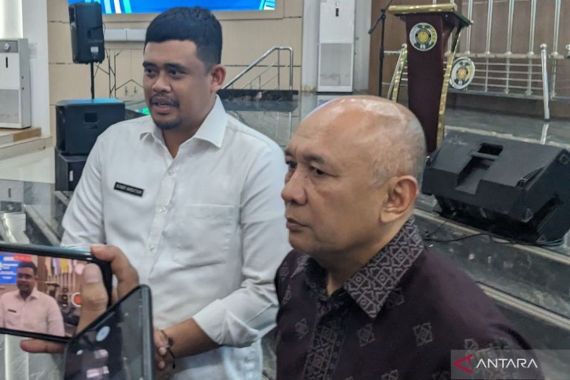 Bobby Nasution Mengajak Anak Muda tidak Ragu Berwirausaha di Kota Medan - JPNN.COM