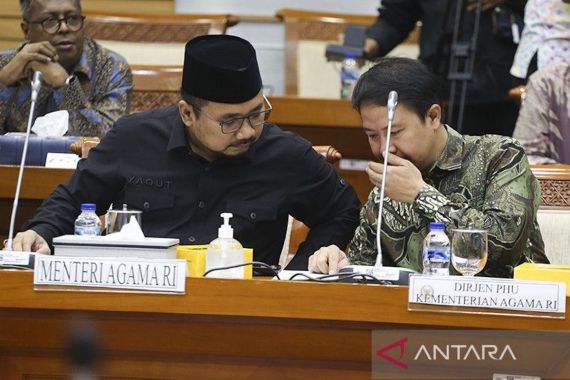 Menag Yaqut Sebut Seluruh Calon Jemaah Haji Sudah Melunasi Bipih - JPNN.COM