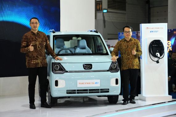 Siap Gempur Pasar Mobil Listrik Tanah Air, Sokonindo Hadirkan SERES - JPNN.COM