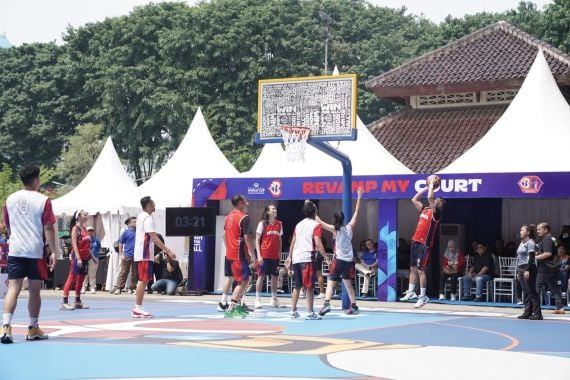 Menjelang FIBA World Cup 2023, Lapangan Basket di Jakarta Diperbaiki - JPNN.COM
