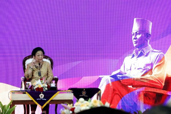 Megawati Sempat Ingin Robek-robek Kontrak dengan Inggris, Begini Ceritanya - JPNN.COM